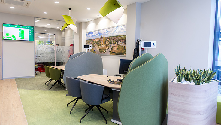 Fóton nyílt meg az OTP Bank legújabb bankfiókja